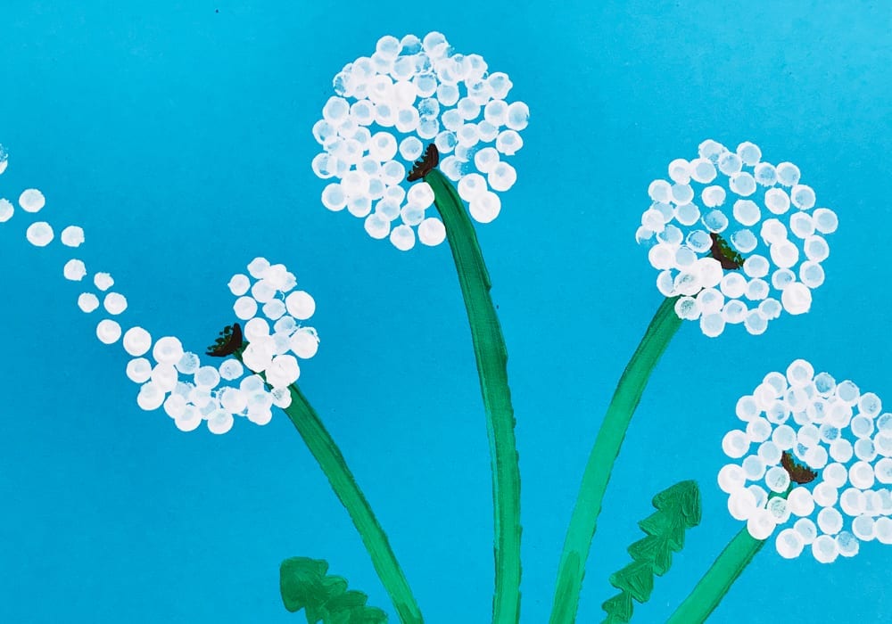 Cotton swab dandelion craft
