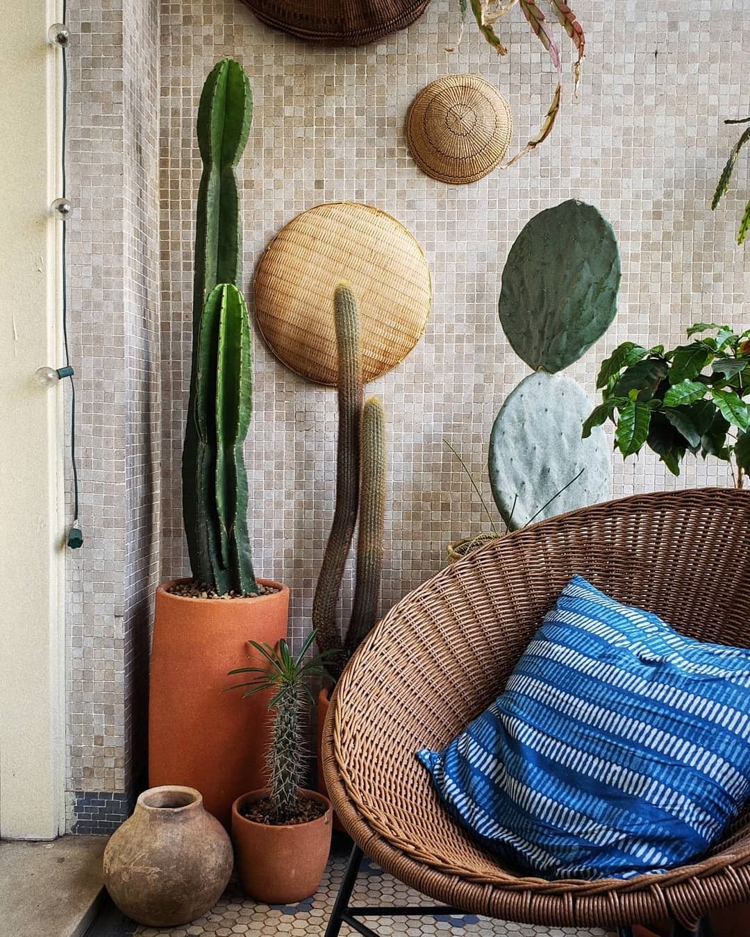 Área externa decorada em estilo Boho Chic