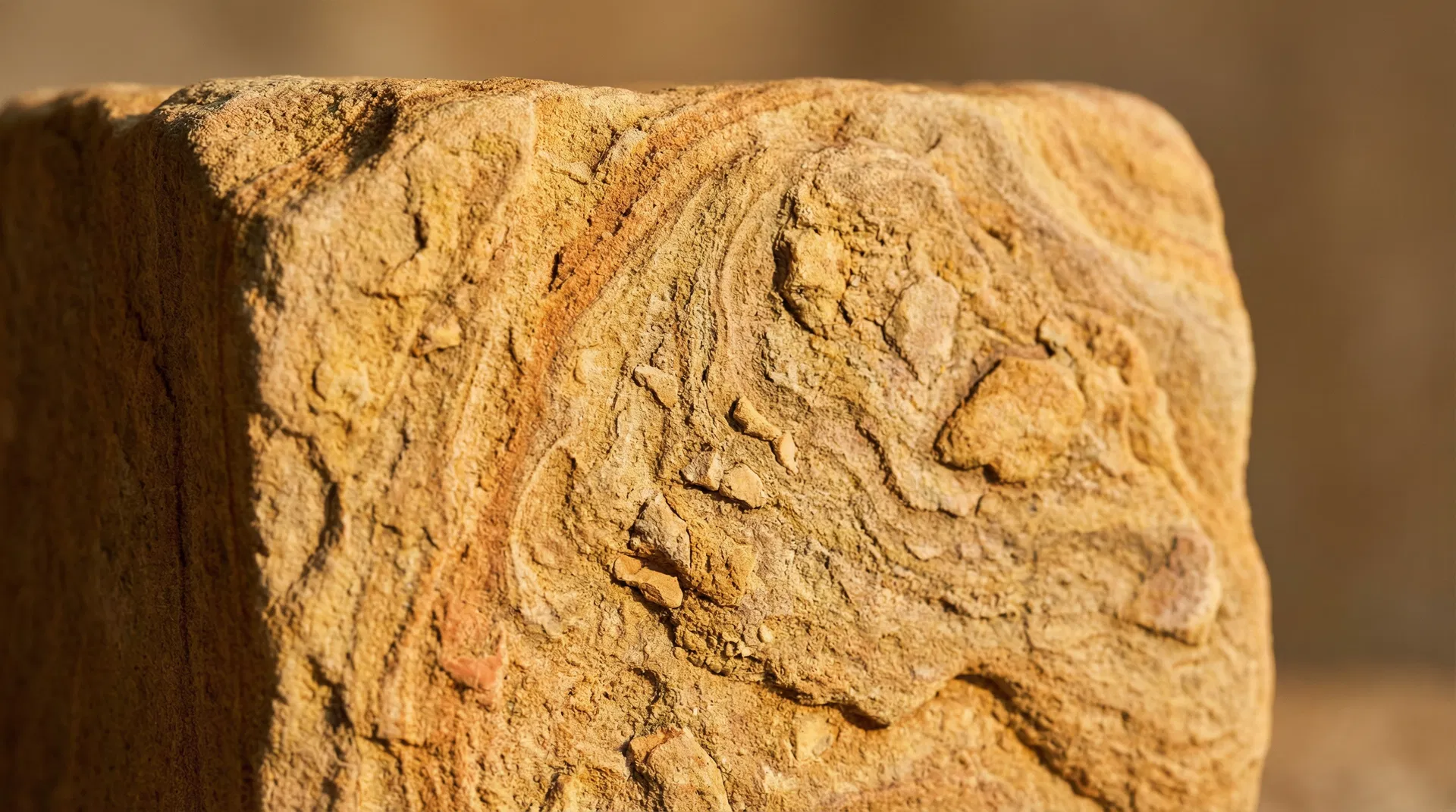 Sandstein Nahaufnahme - Porenstruktur und Koernung