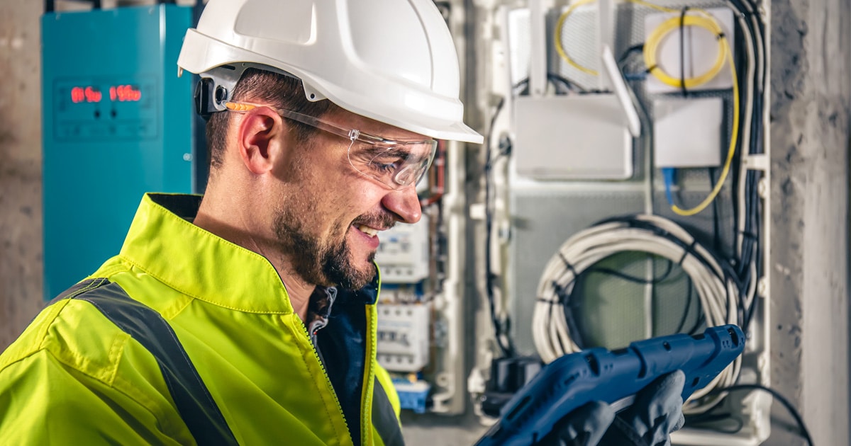 Elektricien aan het werk