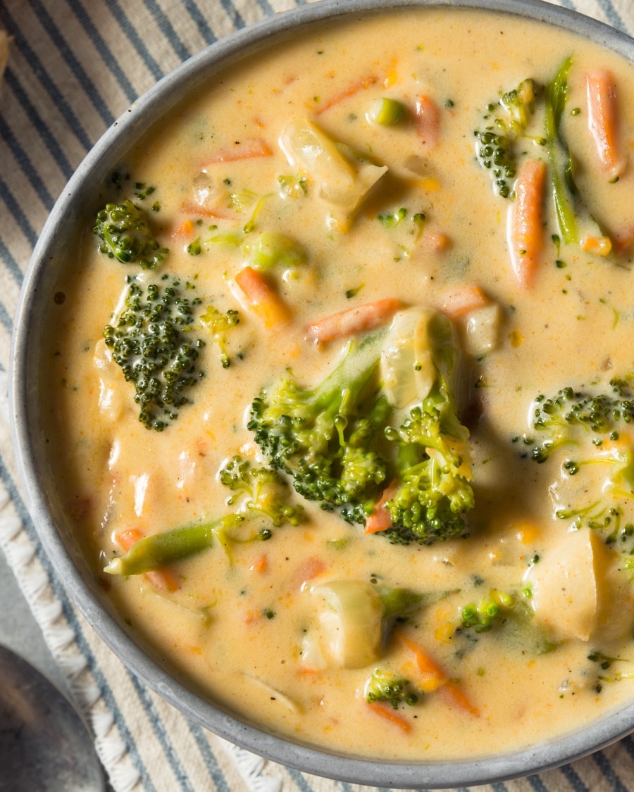 Creamy Chicken and Broccoli Soup