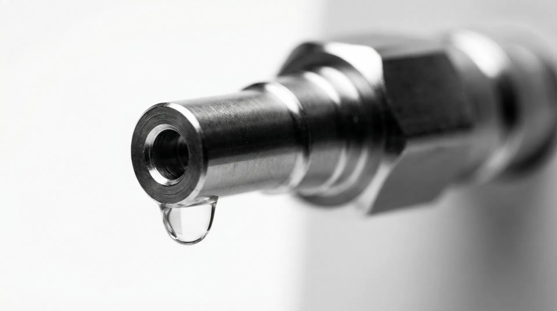 Laborausrüstung im Detail – HPLC und analytische Instrumente