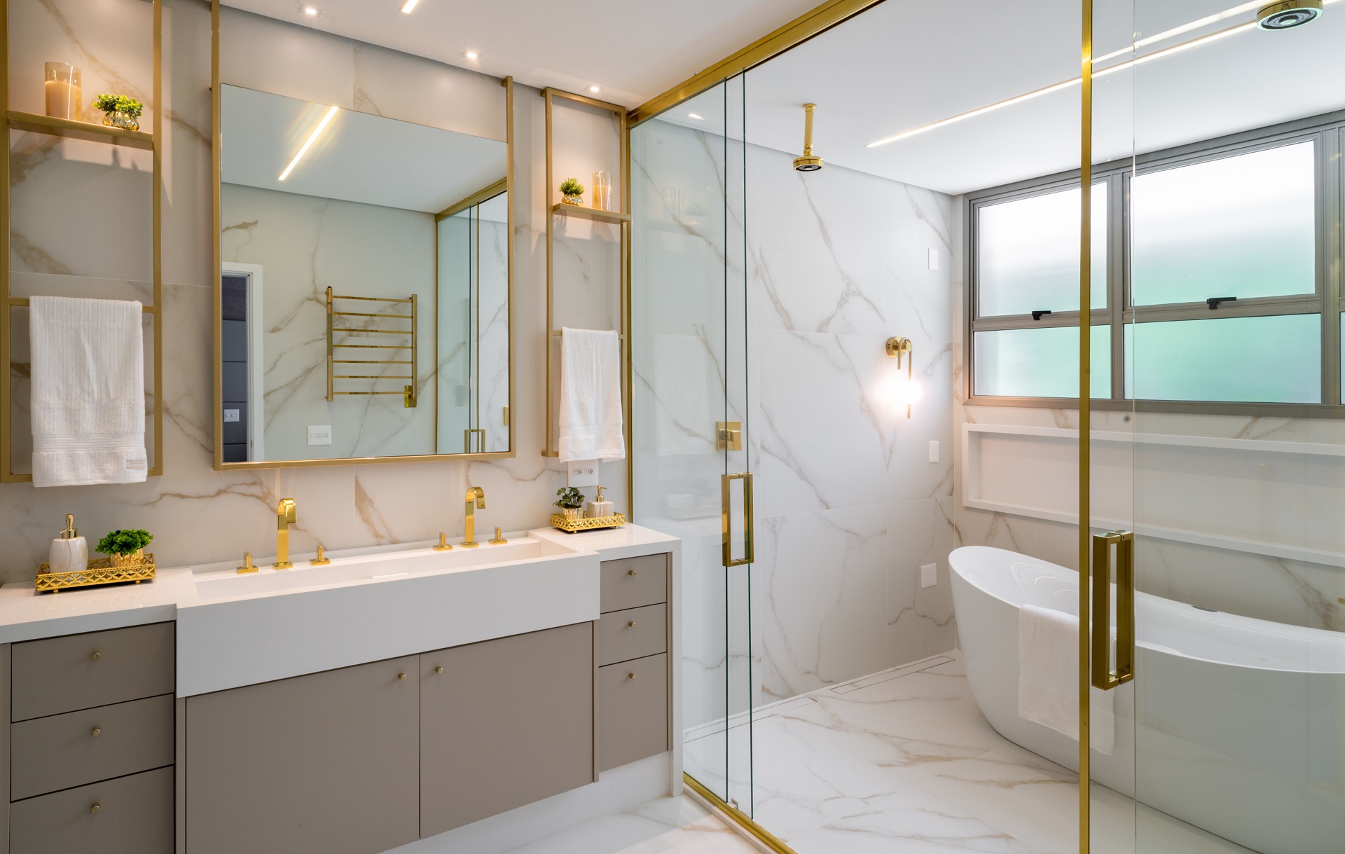 Banheiro moderno elegante