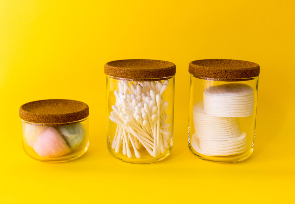 Cotton Swabs vs Cotton Balls Comparison