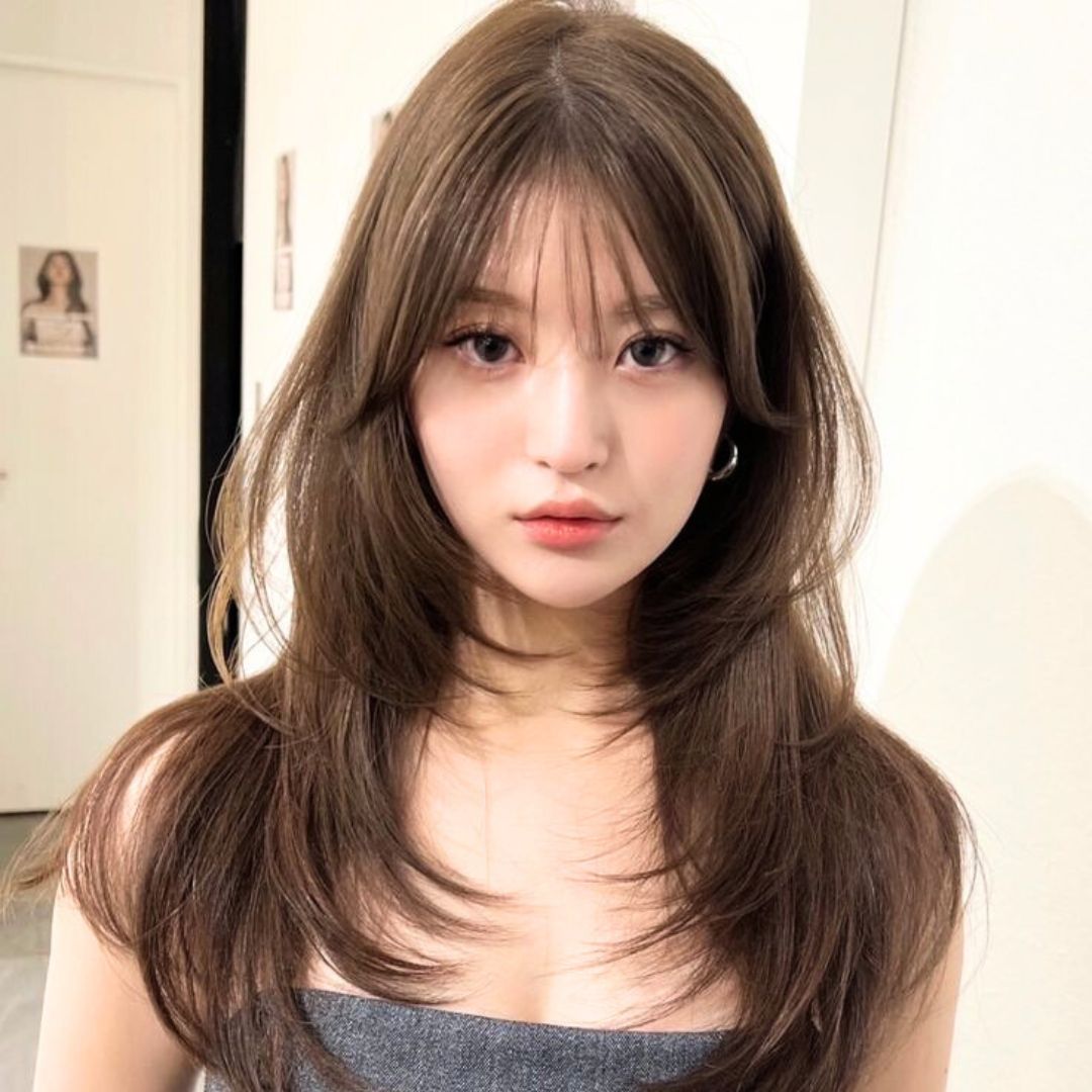 news-1-1 Curved-Out Bob 2