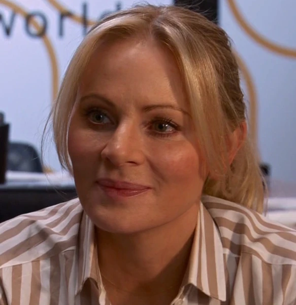 lisa_connor_swain.jpg