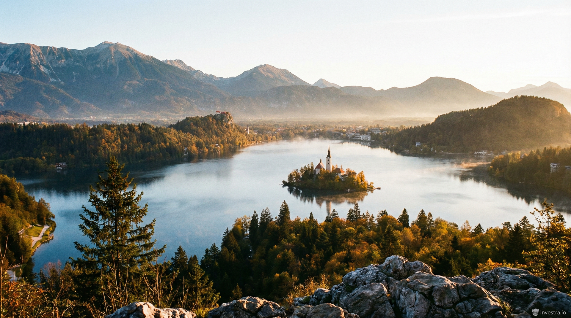 View from Ojstrica viewpoint over Lake Bled