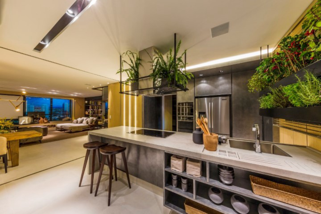 Cozinha integrada com ilha central