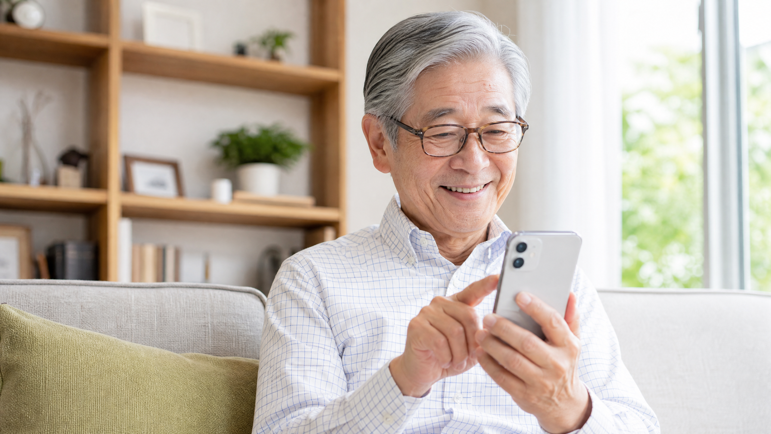 シニアのスマホ活用イメージ