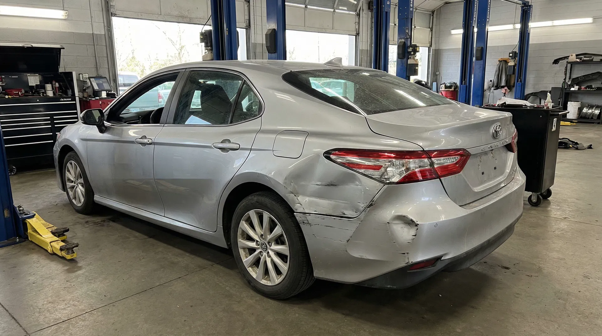 Heckschaden – Stoßfänger & Kotflügel – Vorher