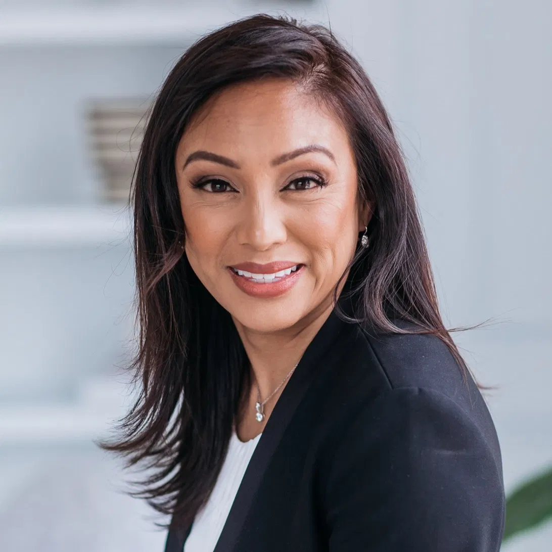 Professional Real Estate Agent