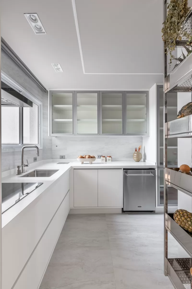 Cozinha minimalista planejada