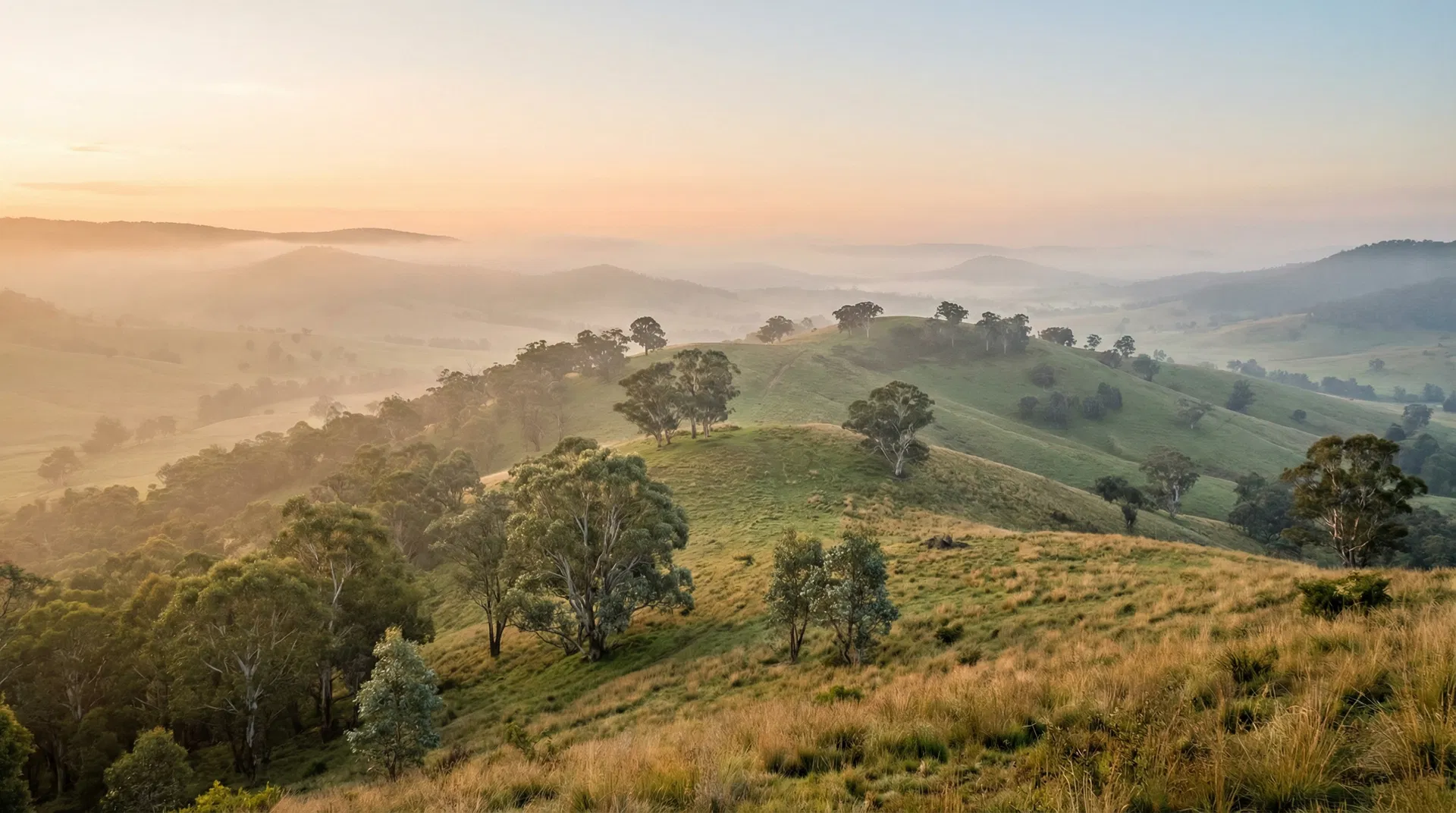 Rolling green hills and mountains of the Canberra region