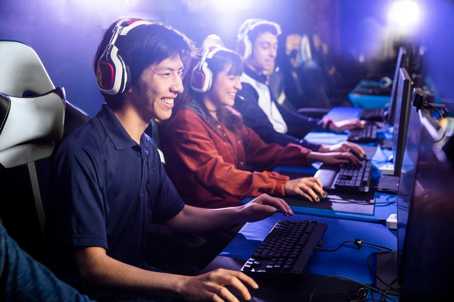 Gamers collaborating as a team