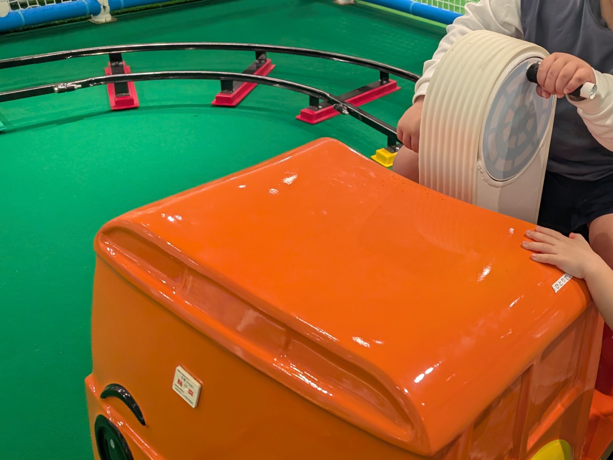 線路とトンネル