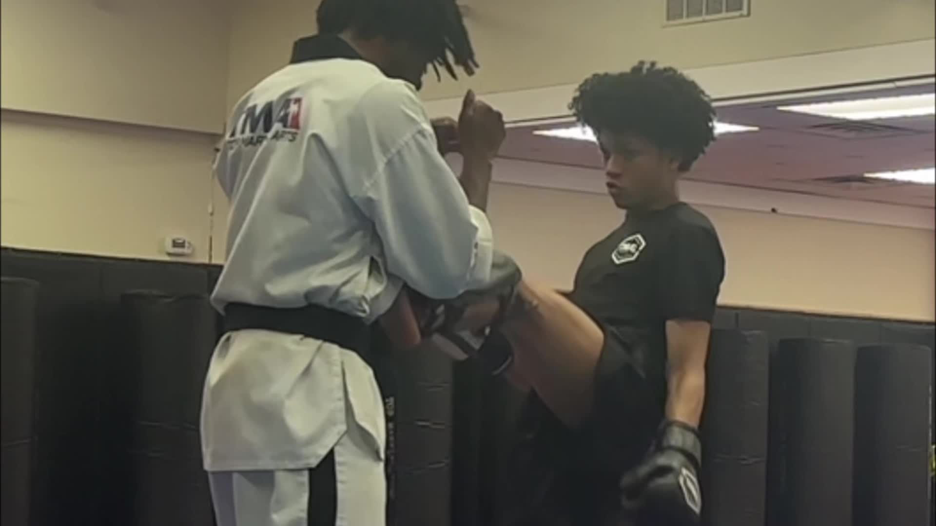 Kickboxing classes in Suwanee GA