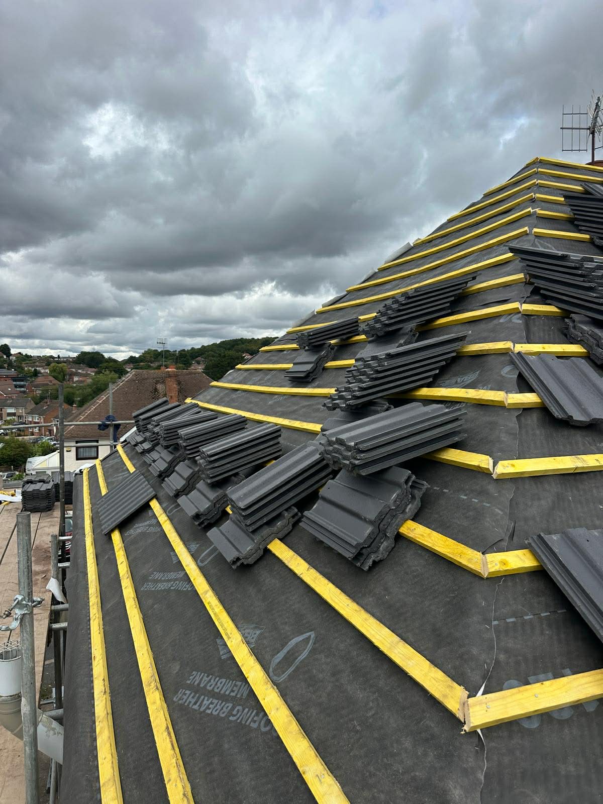 Social housing roofing and insulation upgrade project