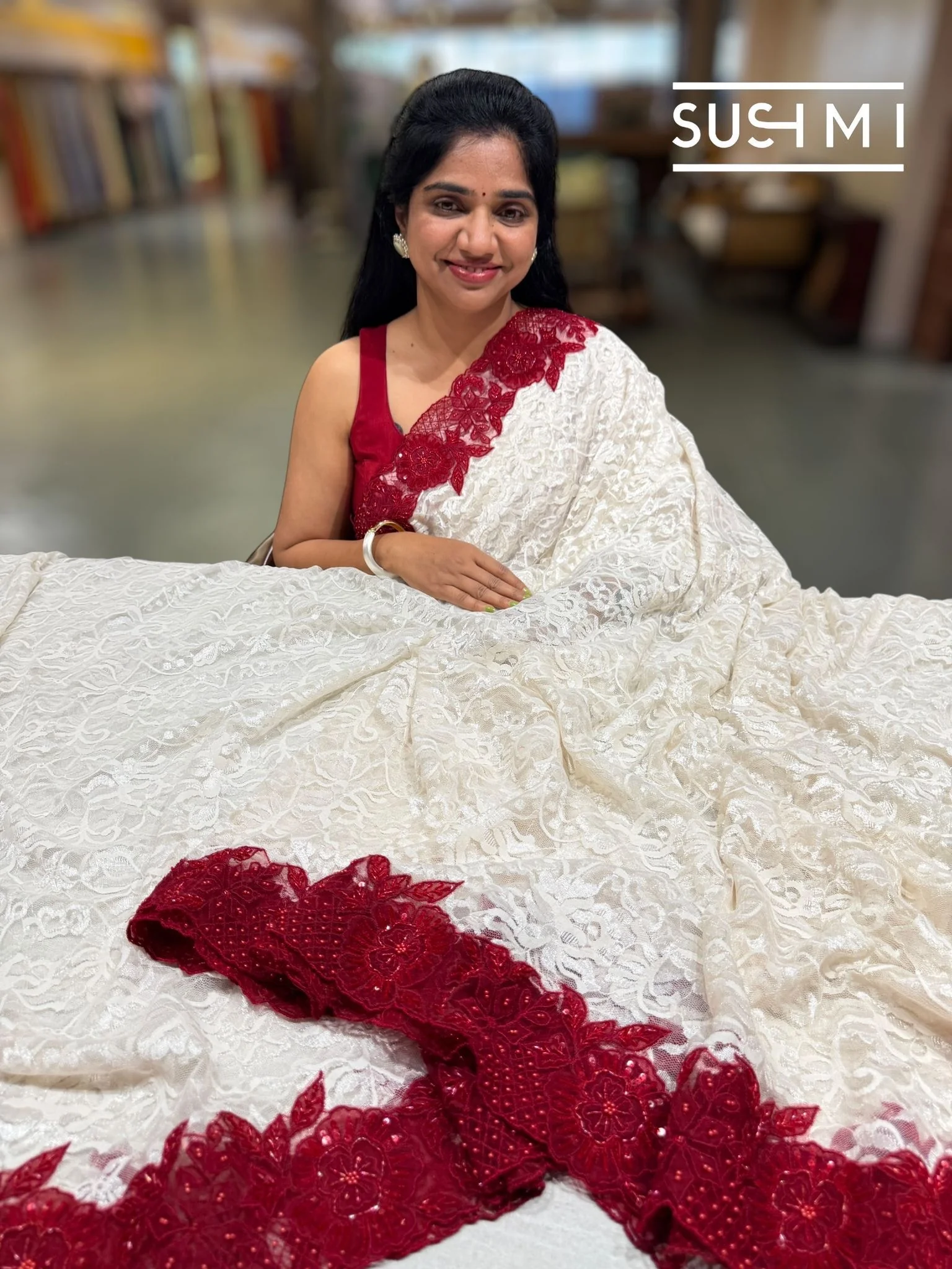 Designer Chantilly Lace Saree SM095 - Image 4