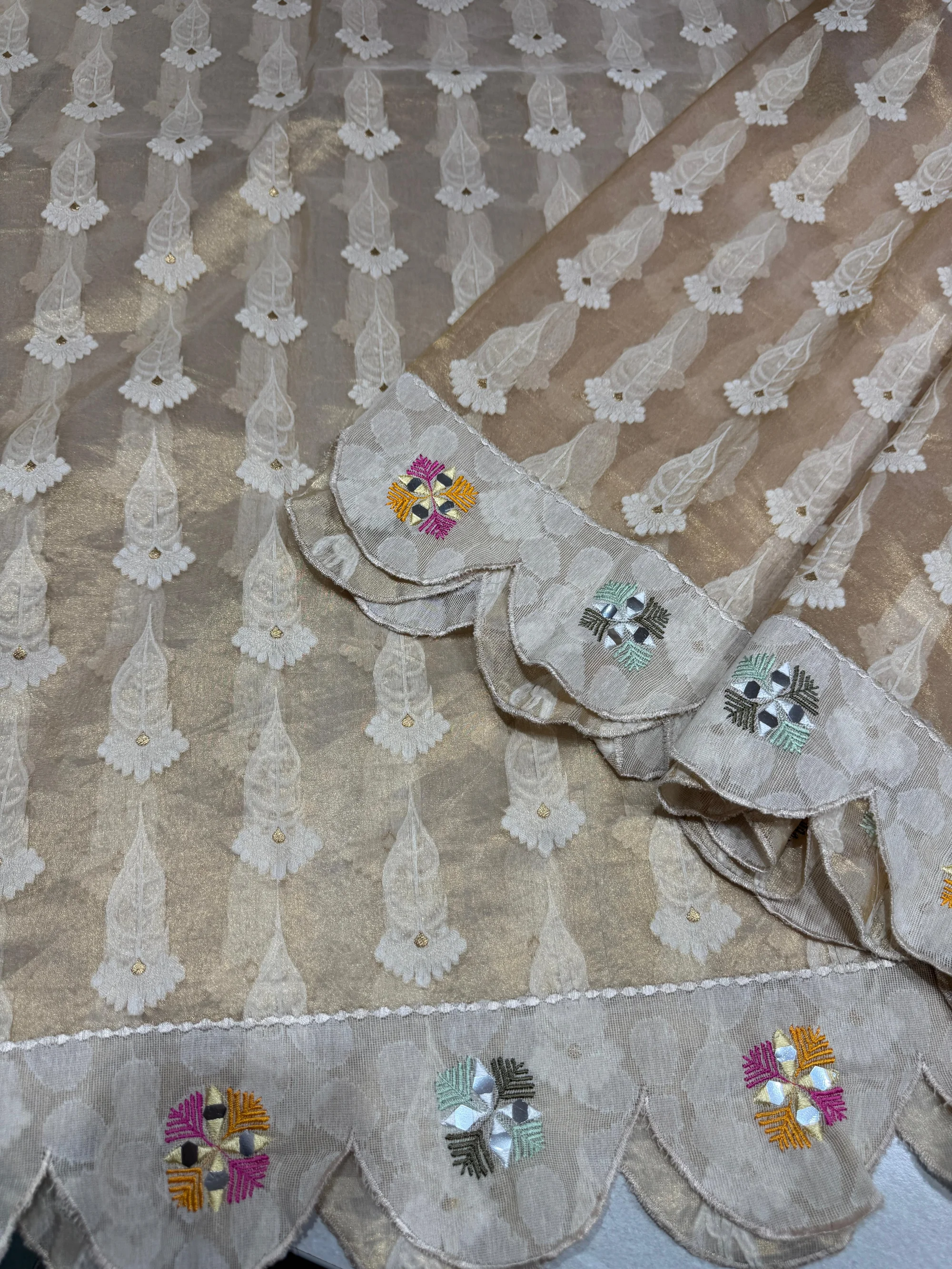 Designer Banarasi Tissue Saree - Image 5