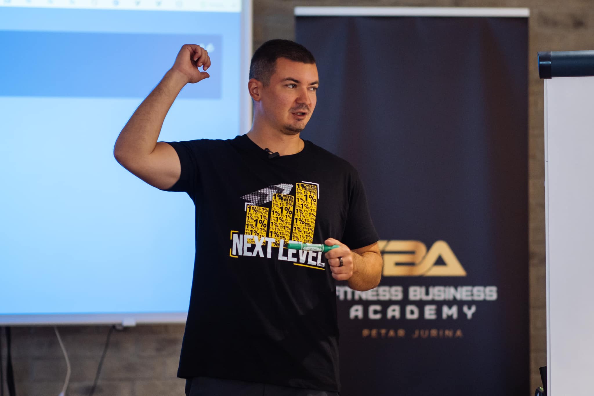 Fast Track zajednica - grupna fotografija polaznika