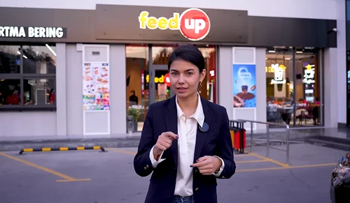 Diana Kurbanova at Feed Up restaurant