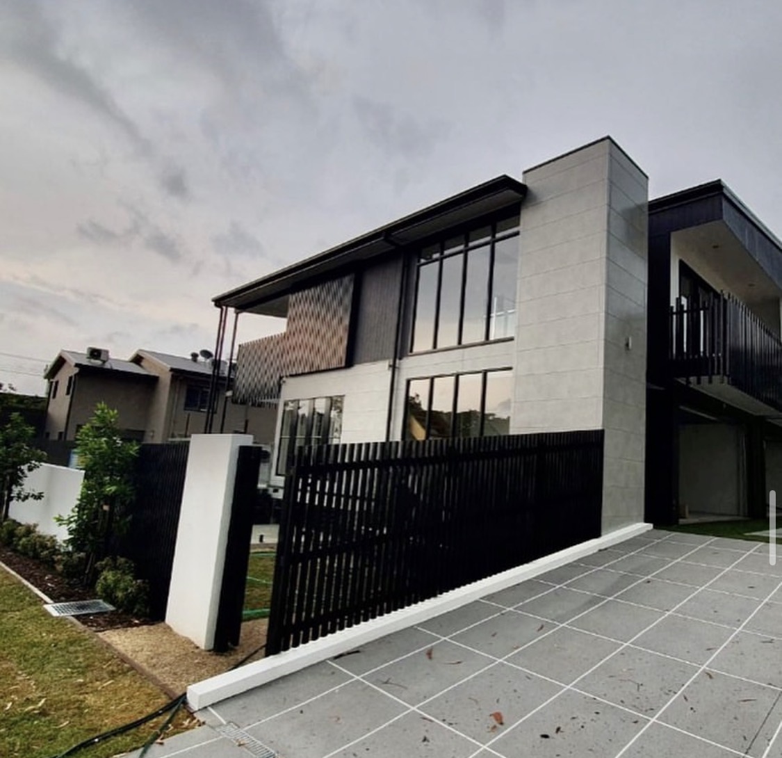 Contemporary New Build — Noosa Heads