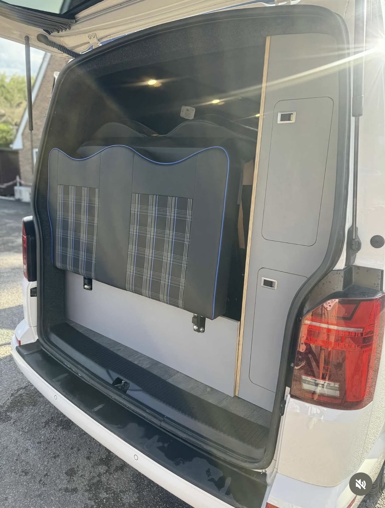 Wood-Grain Interior Build