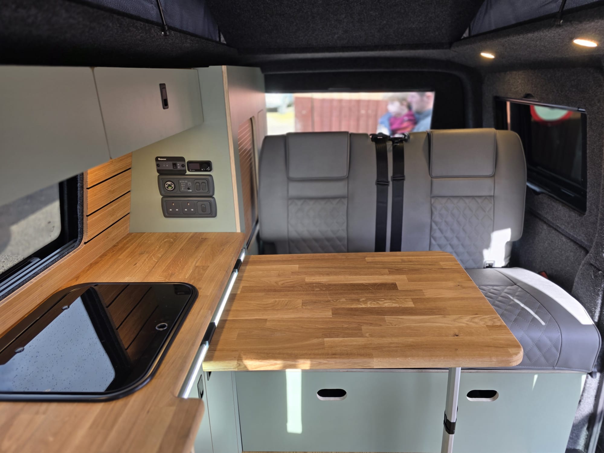 Kitchen with Sink & Electrics