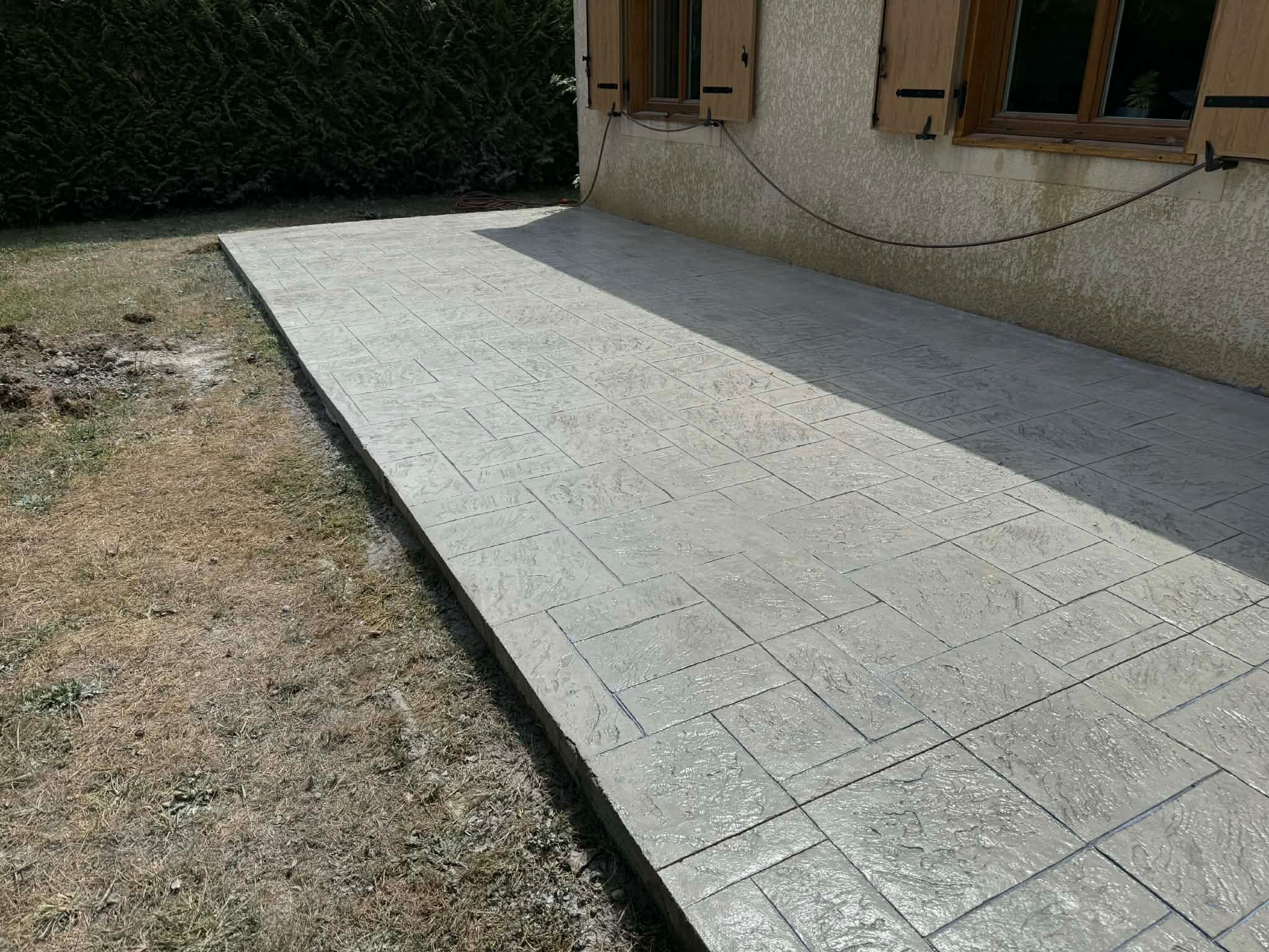 Alee auto beton amprentat model cărămidă