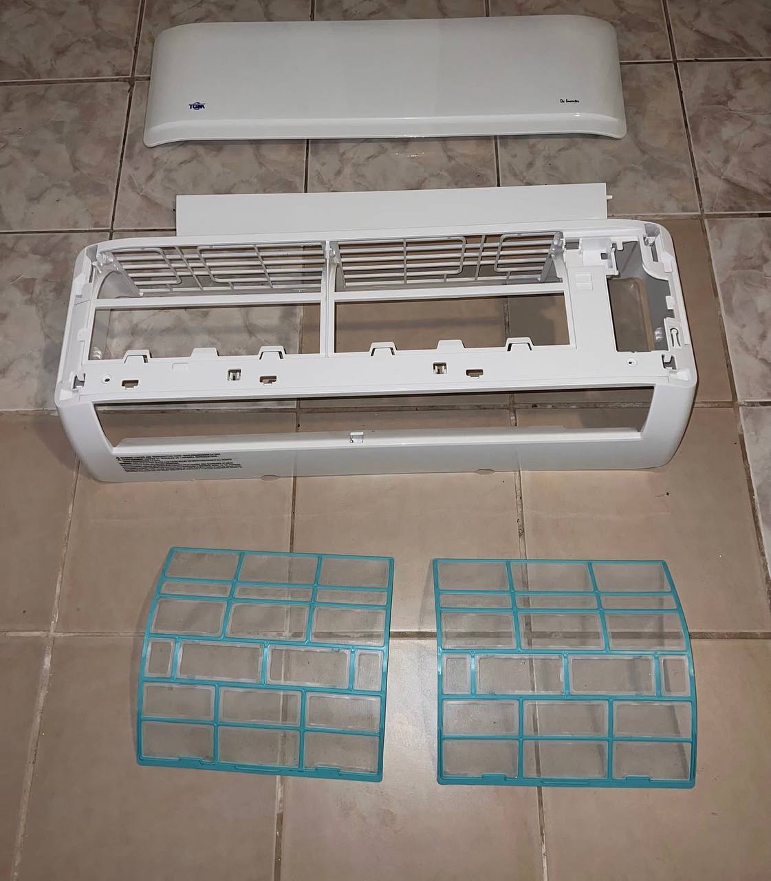 Piezas de AC limpias